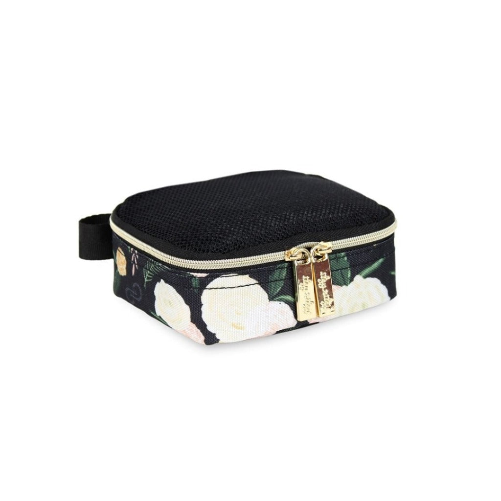 Chelsea + Cole for Itzy Ritzy Pack Like a Boss? Packing Cubes