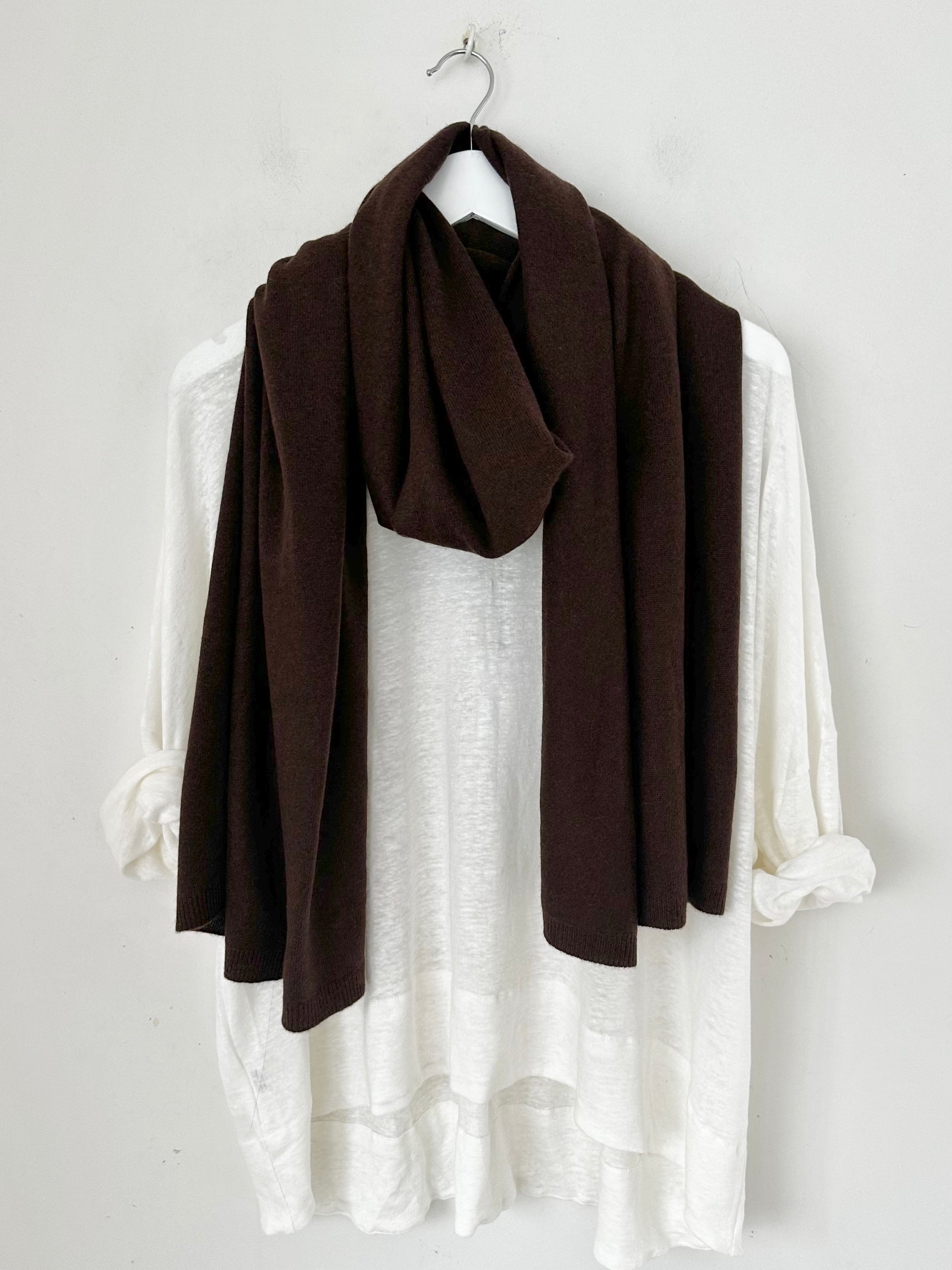 large cashmere scarf-chocolate