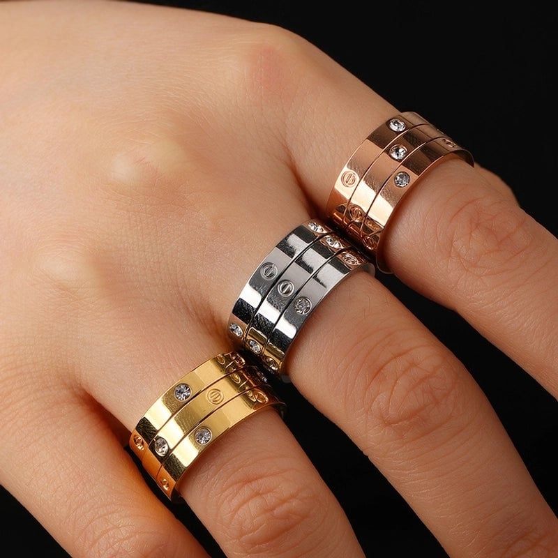 Classic Style Solid Color Titanium Steel Plating Inlay Artificial Gemstones Rings