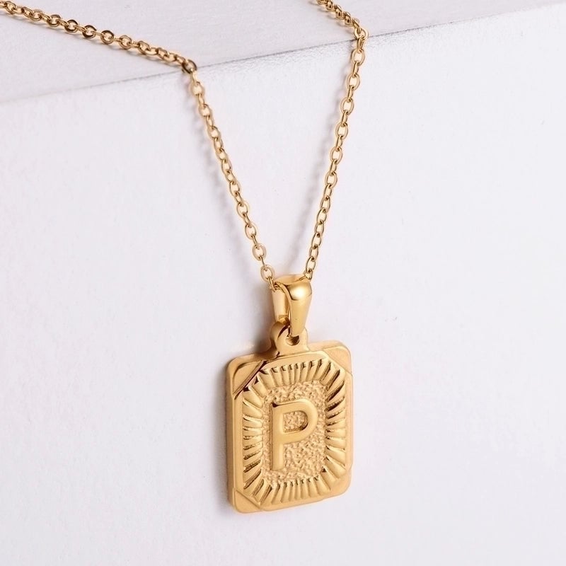 304 Stainless Steel 18K Gold Plated Minimalist Plating Letter No Inlaid Pendant Necklace