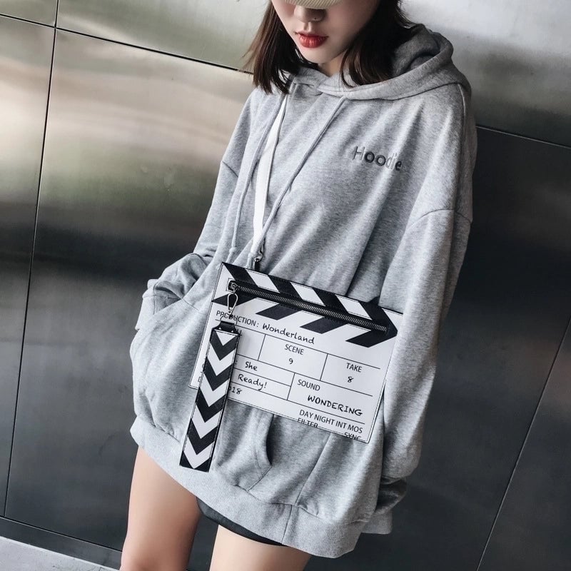 Women's Small Pu Leather Geometric Streetwear Zipper Envelope Bag