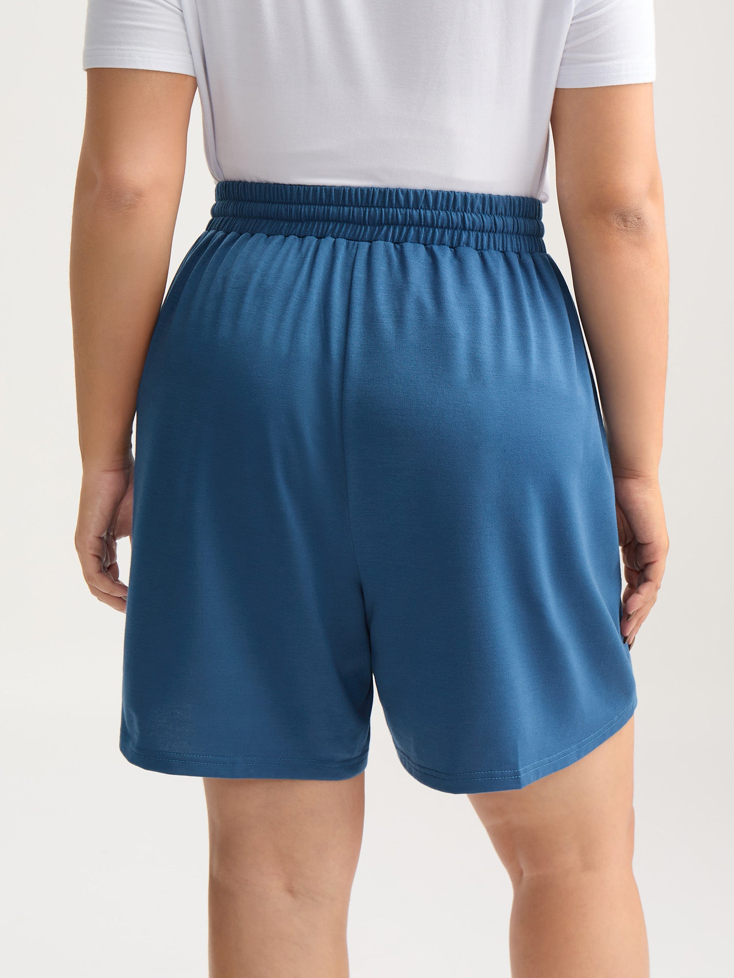 Turtle Print Drawstring Straight-Leg Shorts