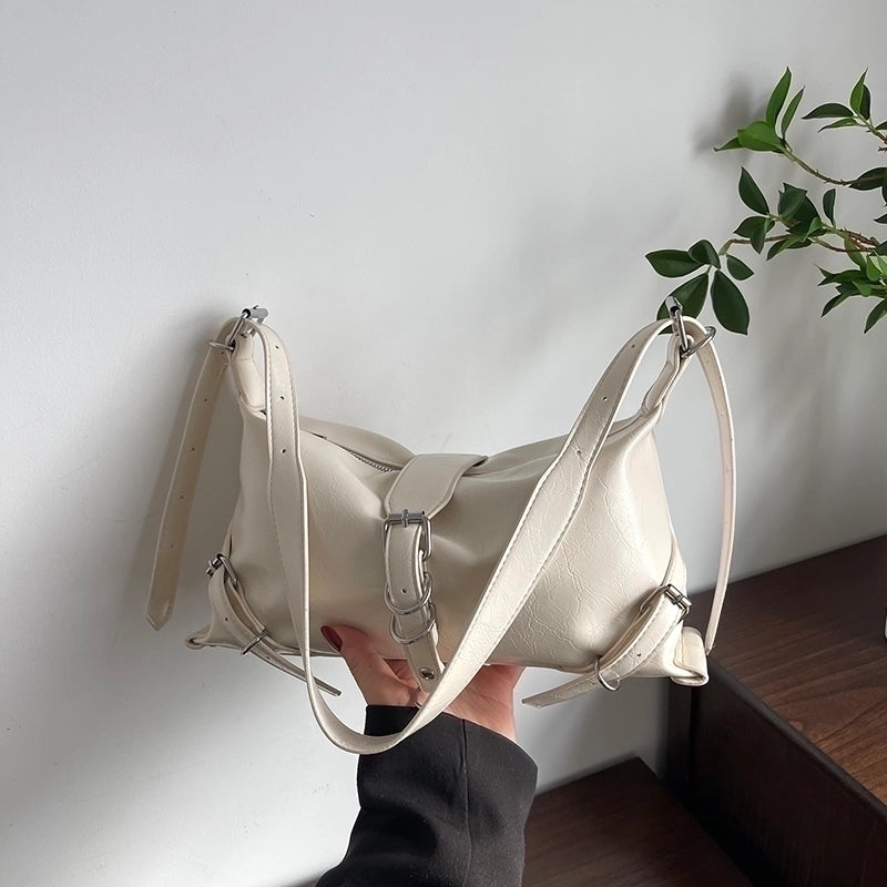 Women's Pu Leather Solid Color Classic Style Zipper Underarm Bag