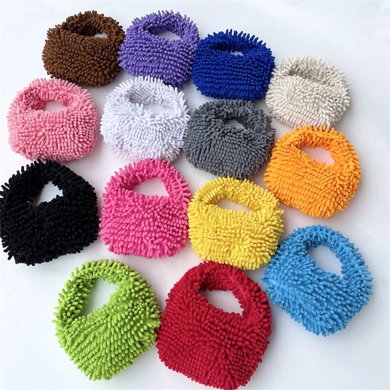 Women's Plush Solid Color Basic Classic Style Square Zipper Handbag