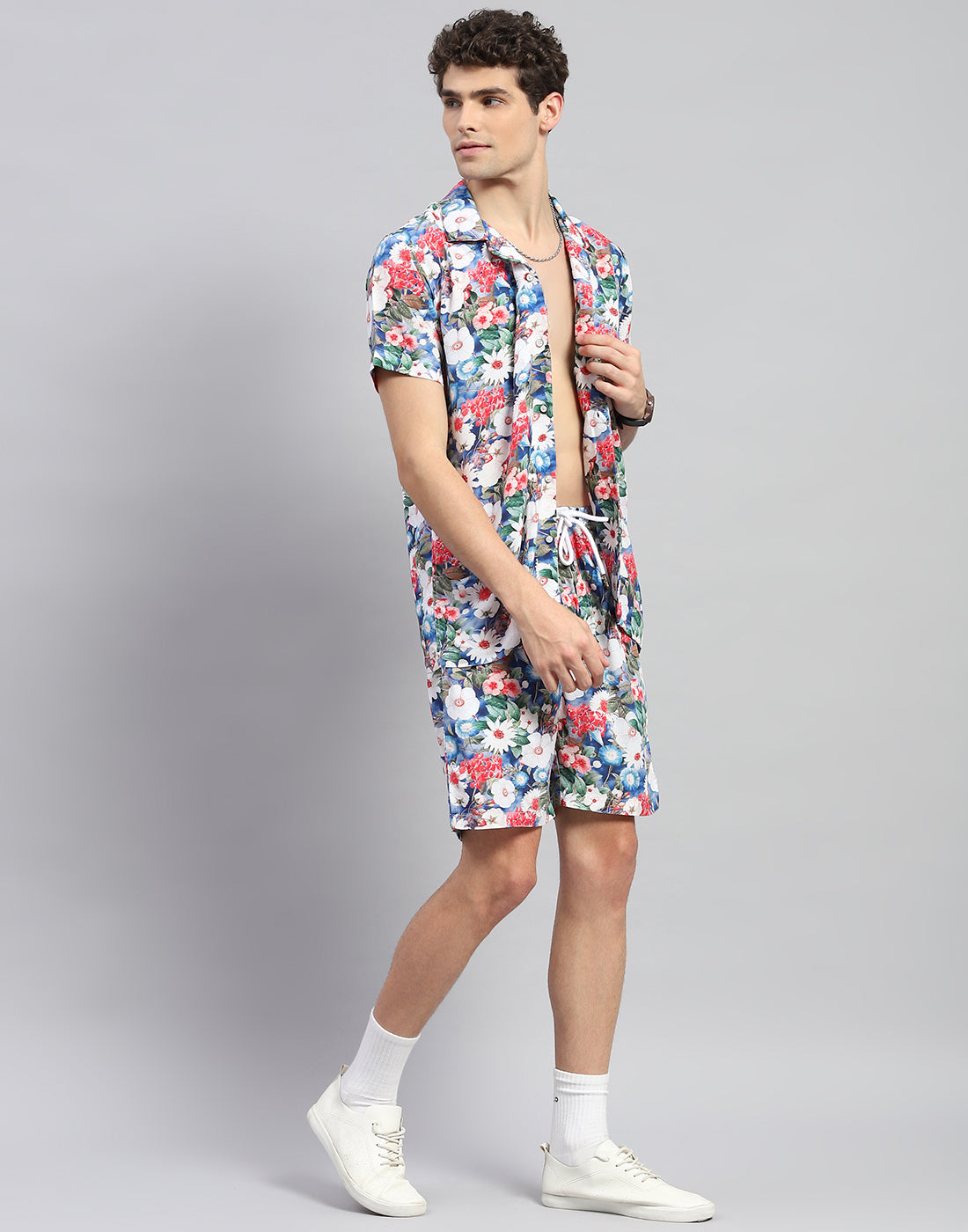 Men Multicolor Floral Print Round Neck Half Sleeve Cords Set