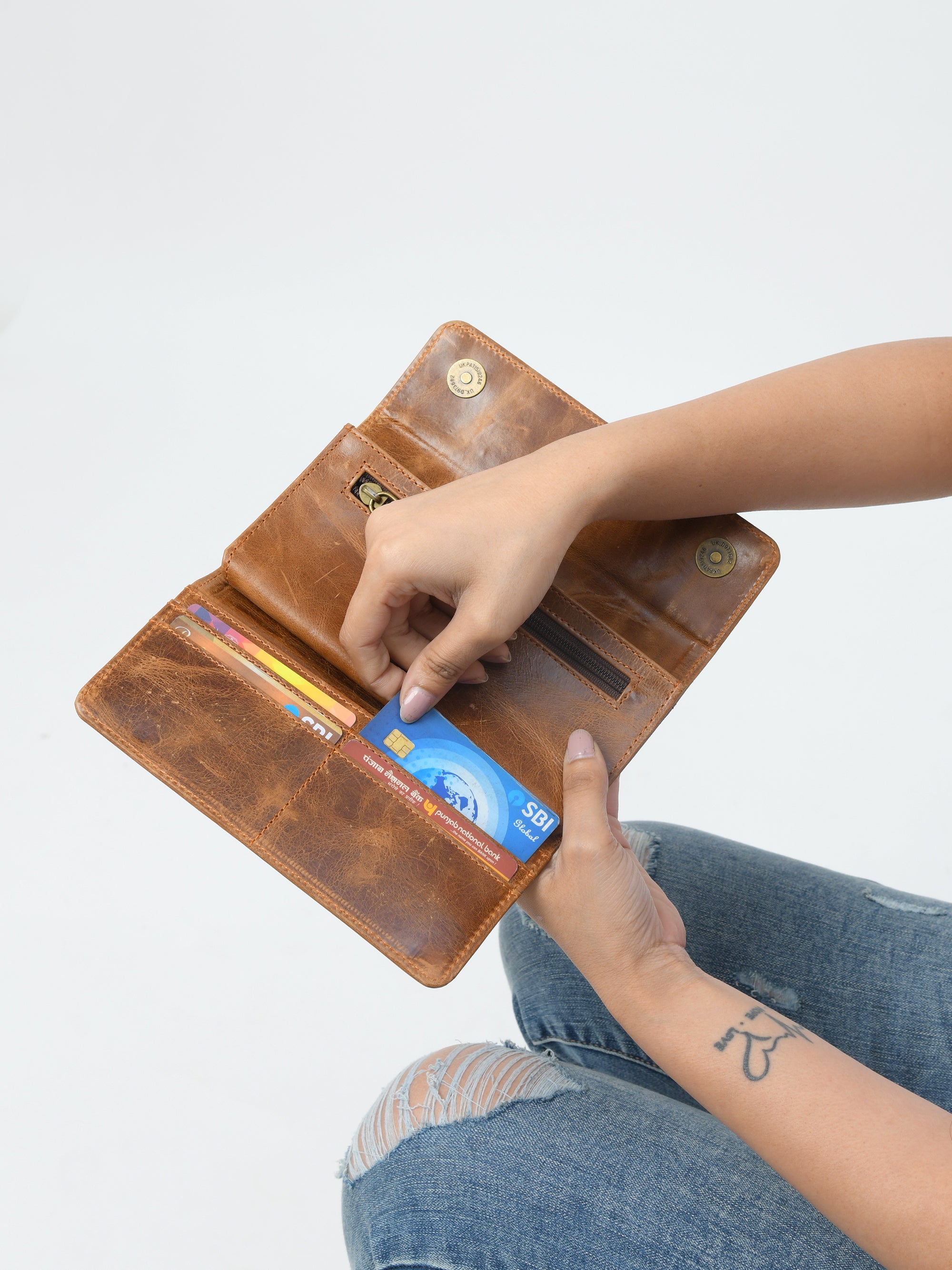 Women's Wallet- Tan Brown