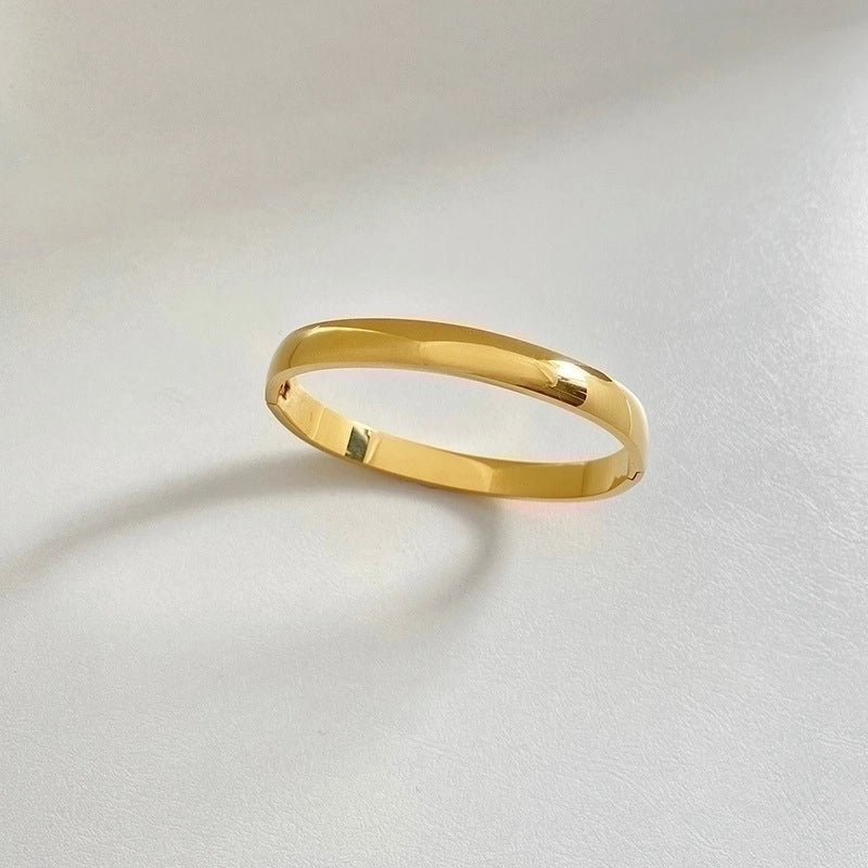 Minimalist Solid Color 304 Stainless Steel 16K Gold Plated White Gold Plated Gold Plated Bangle In Bulk
