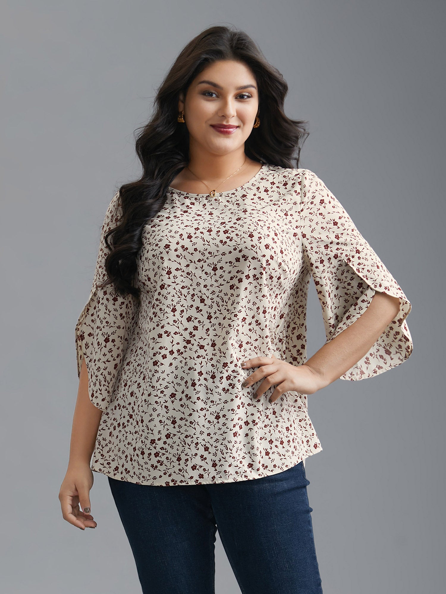 Crew Neck Ditsy Floral Bell Sleeve Blouse