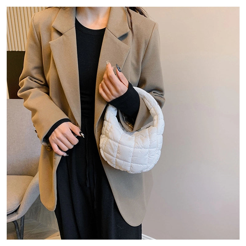Women's Small Nylon Solid Color Basic Zipper Cloud Shape Bag