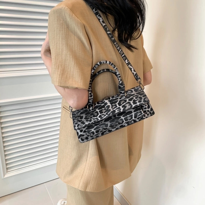 Women's Medium Pu Leather Leopard Streetwear Square Magnetic Buckle Crossbody Bag