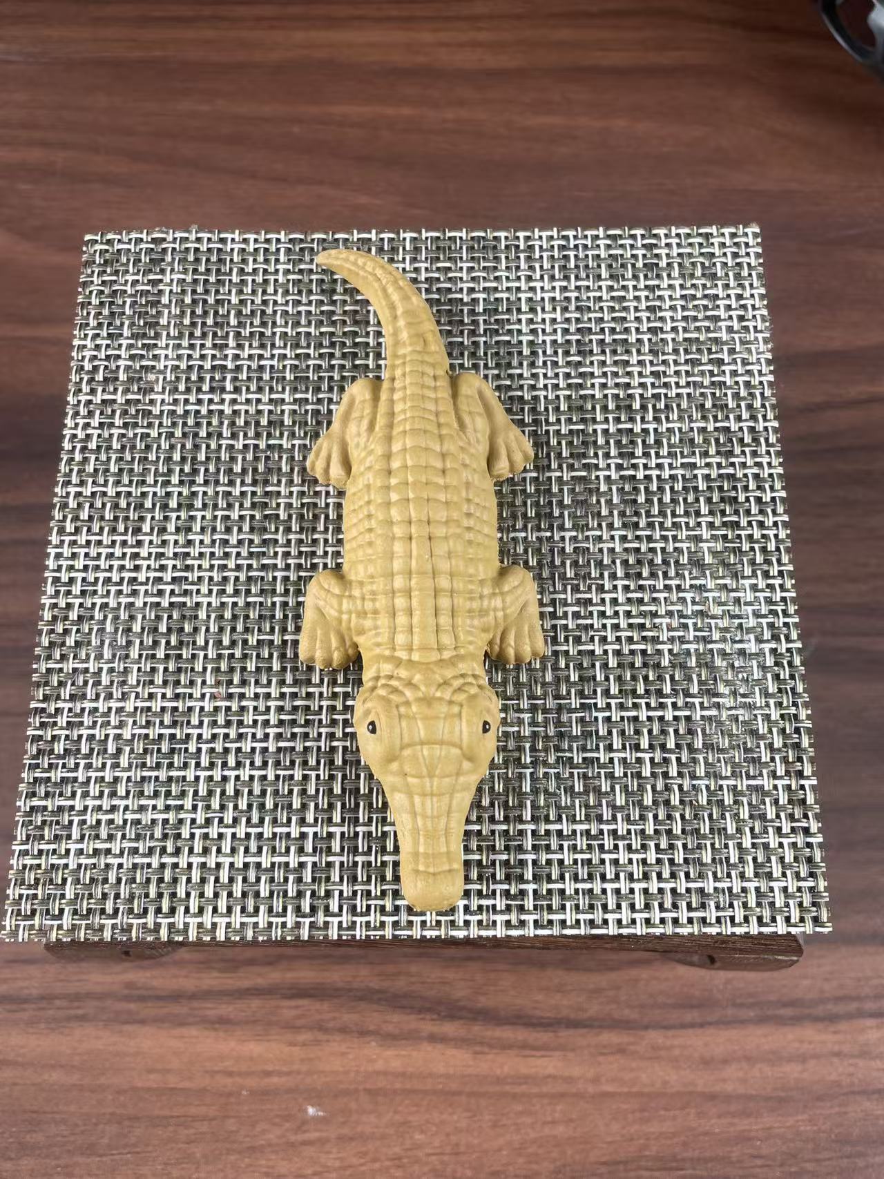 Chinese Yixing purple clay crocodile