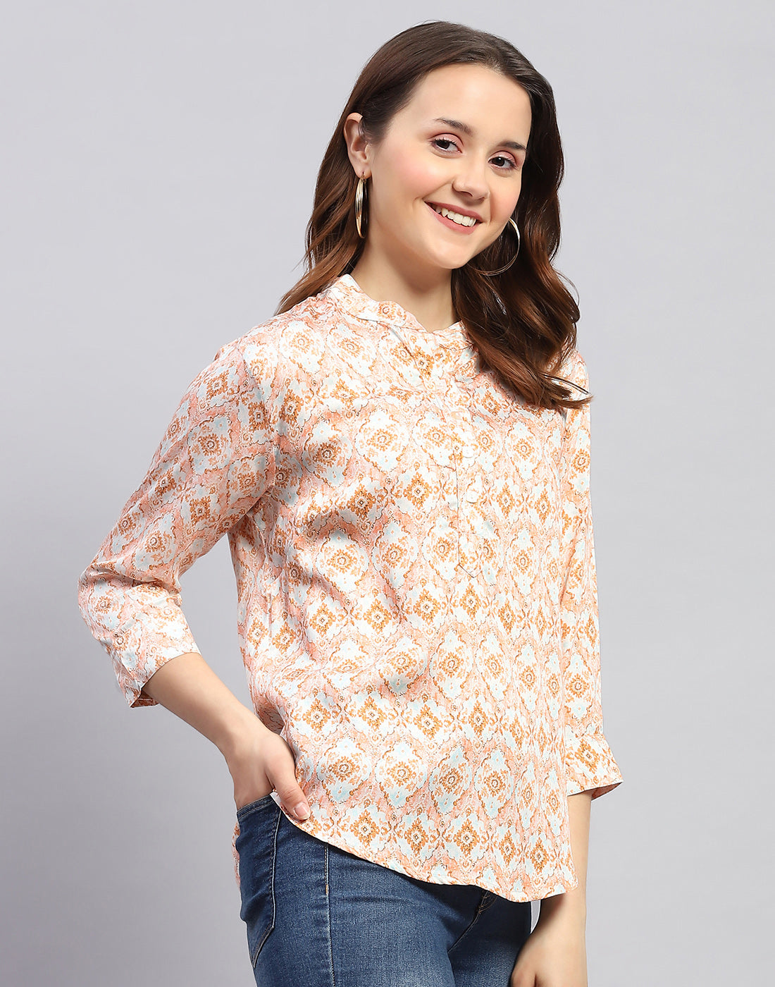 Women Peach Printed  Mandarin Neck 3/4 Sleeve Top