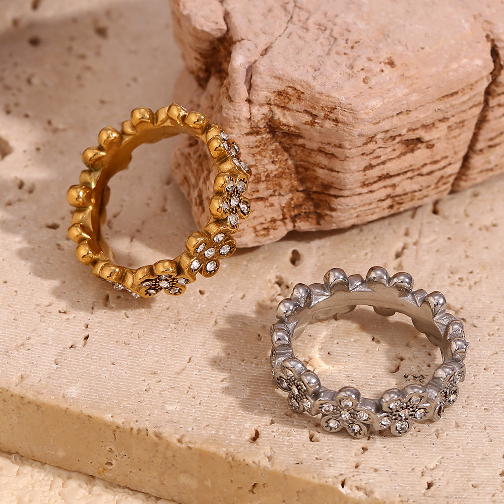 Retro Vintage Fashion Little Daisy Flower Stainless Steel Electroplating Rings