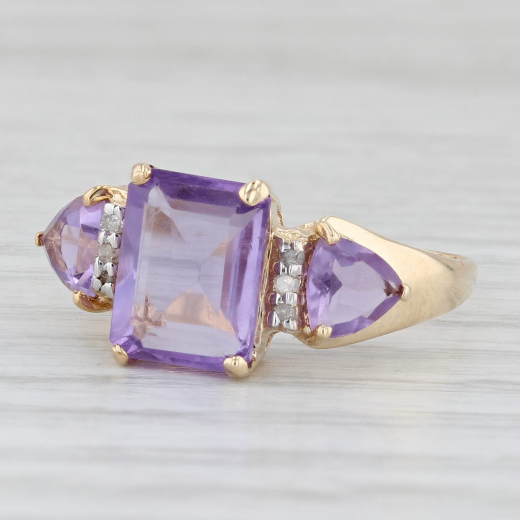 2.53ctw Amethyst 3-Stone Diamond Ring 10k Yellow Gold Size 7.5
