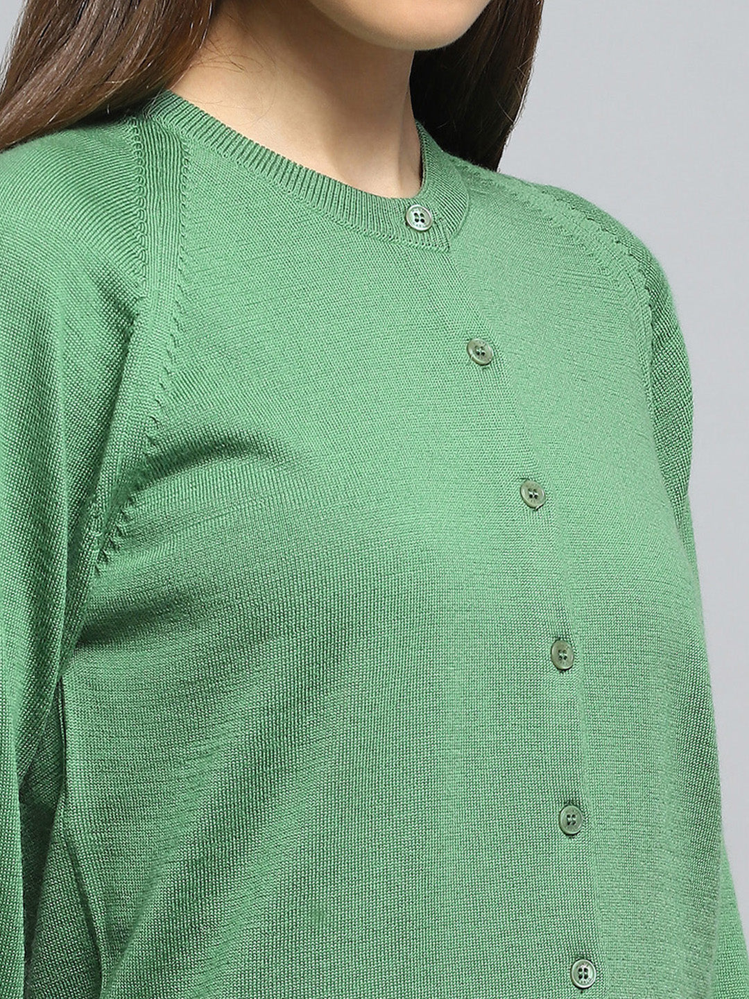 Women Green Solid Round Neck Full Sleeve Cardigan