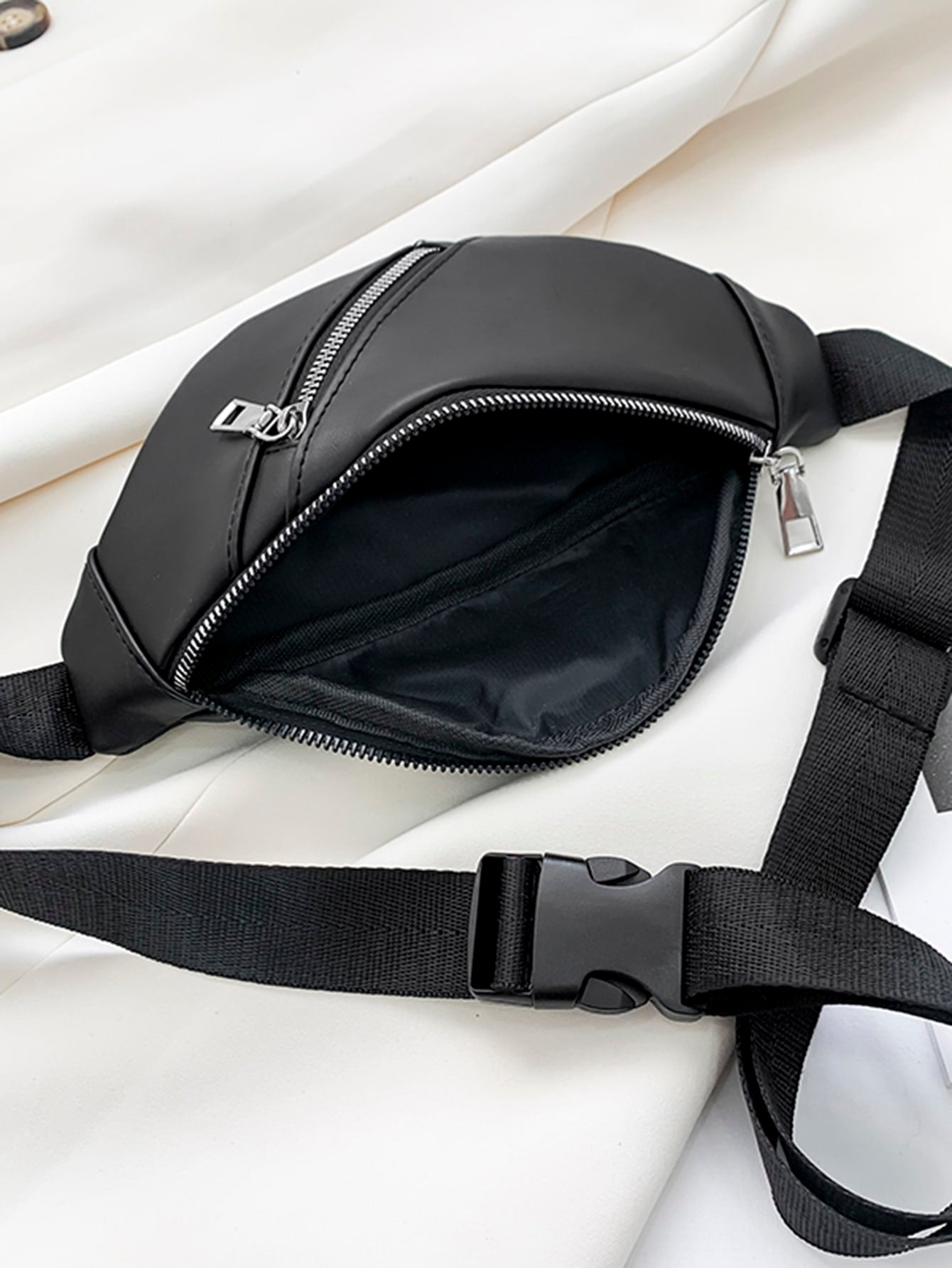 Minimalist Fanny Pack Bag