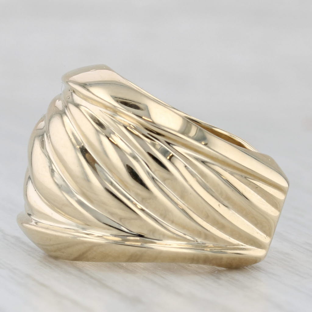 Rigoberto Scalloped Statement Ring 14k Yellow Gold Size 6.5
