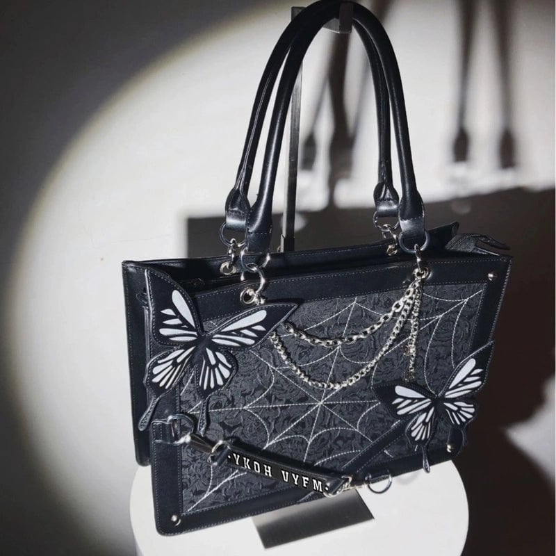 Women's Large Pu Leather Letter Butterfly Streetwear Square Zipper Underarm Bag