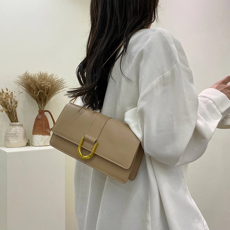 Women's Medium Pu Leather Solid Color Classic Style Streetwear Sewing Thread Square Lock Clasp Underarm Bag