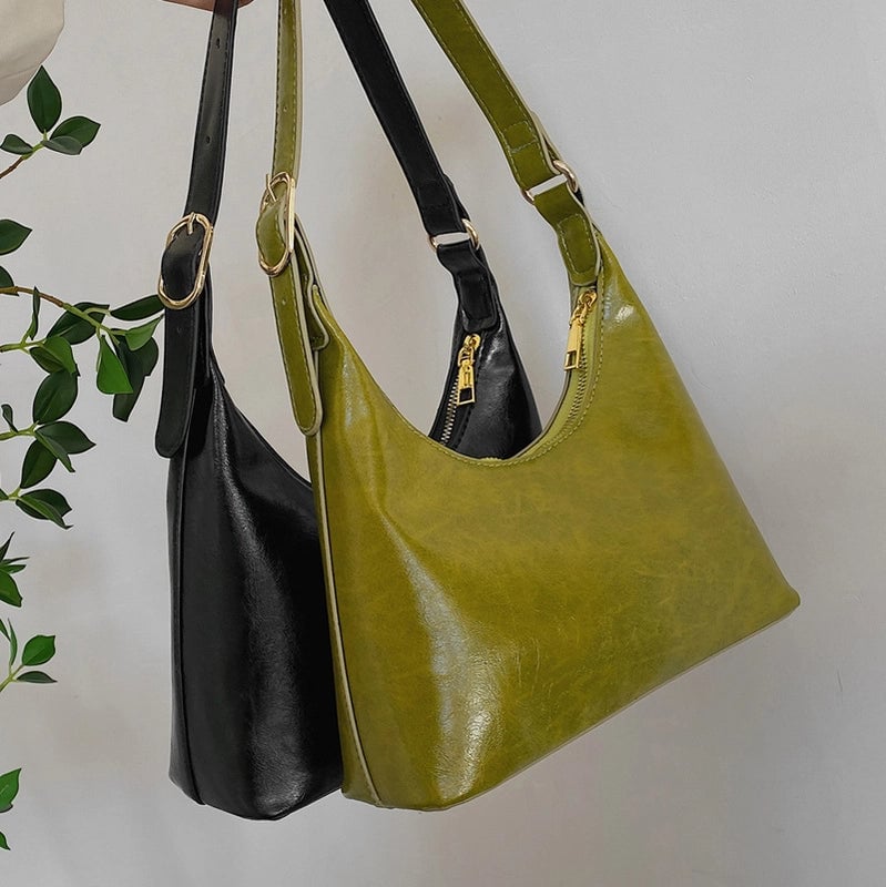 Women's Medium Pu Leather Solid Color Vintage Style Classic Style Bucket Zipper Underarm Bag