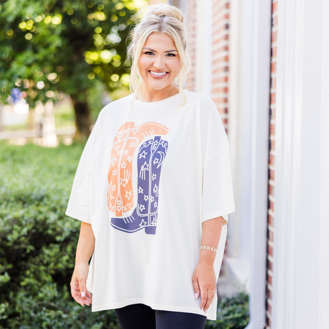 Boot Scootin Game Day Boyfriend Tee. Ivory