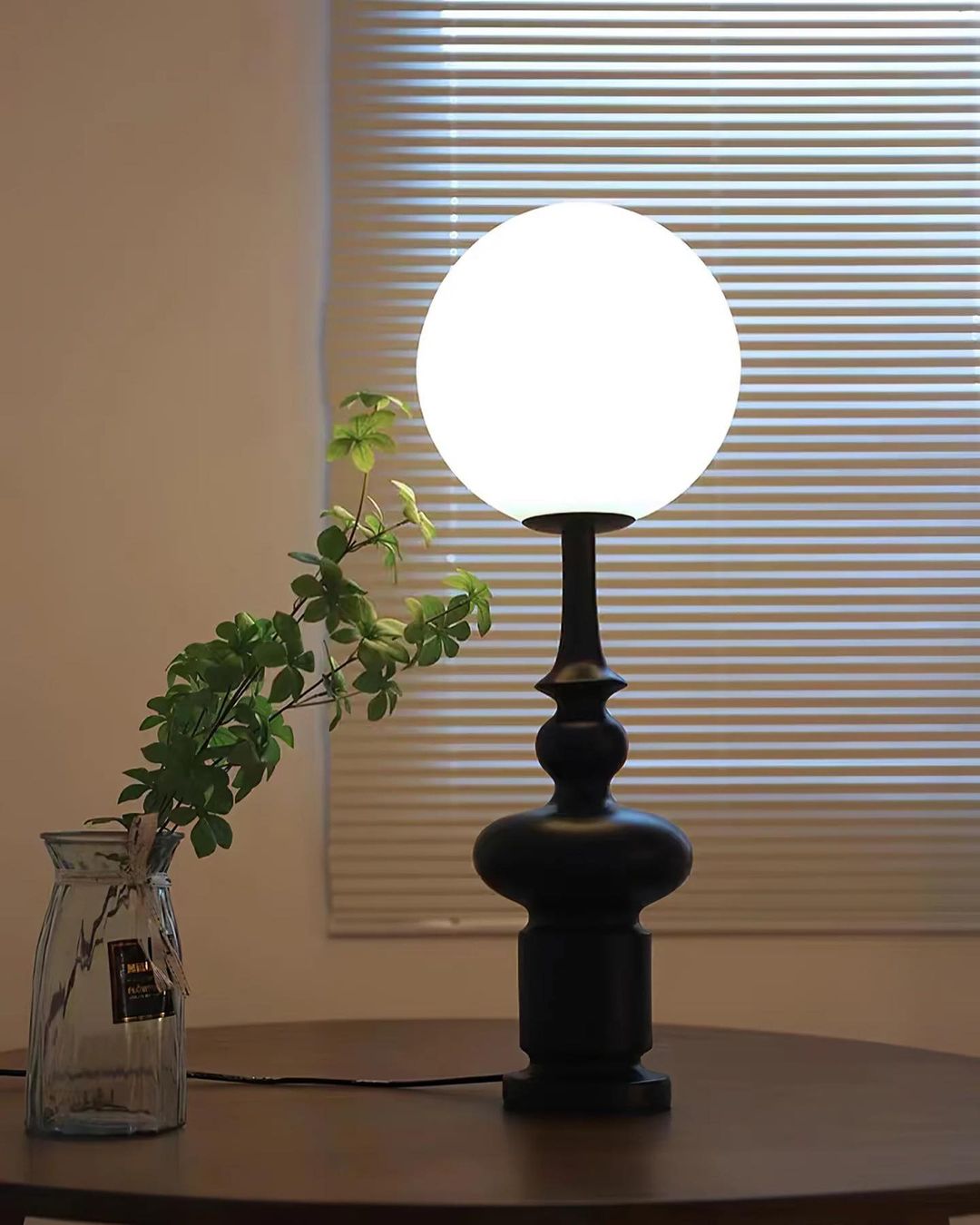 Elegant Table Lamp