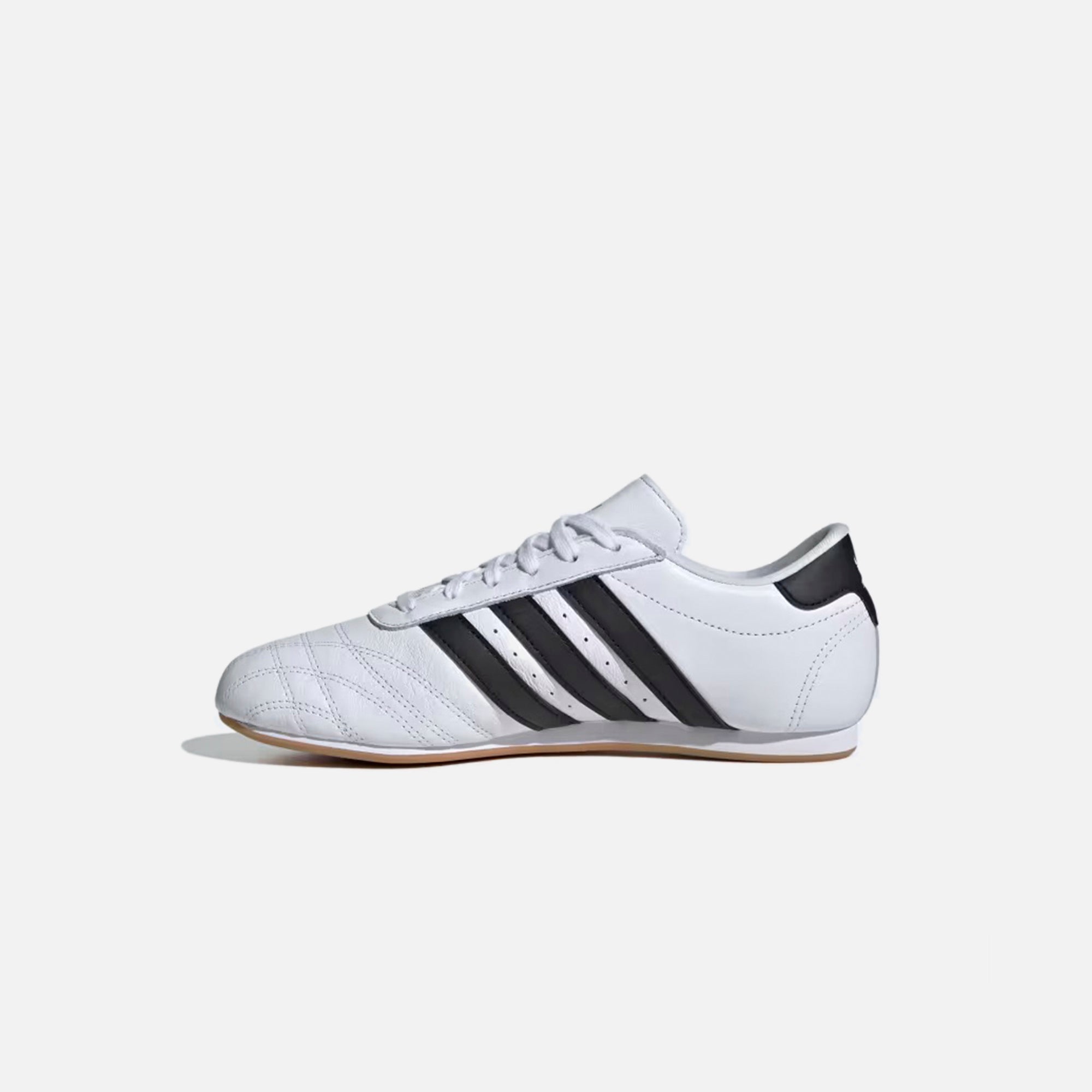 adidas WMNS Taekwondo Laces - Cloud White / Core Black / Gum