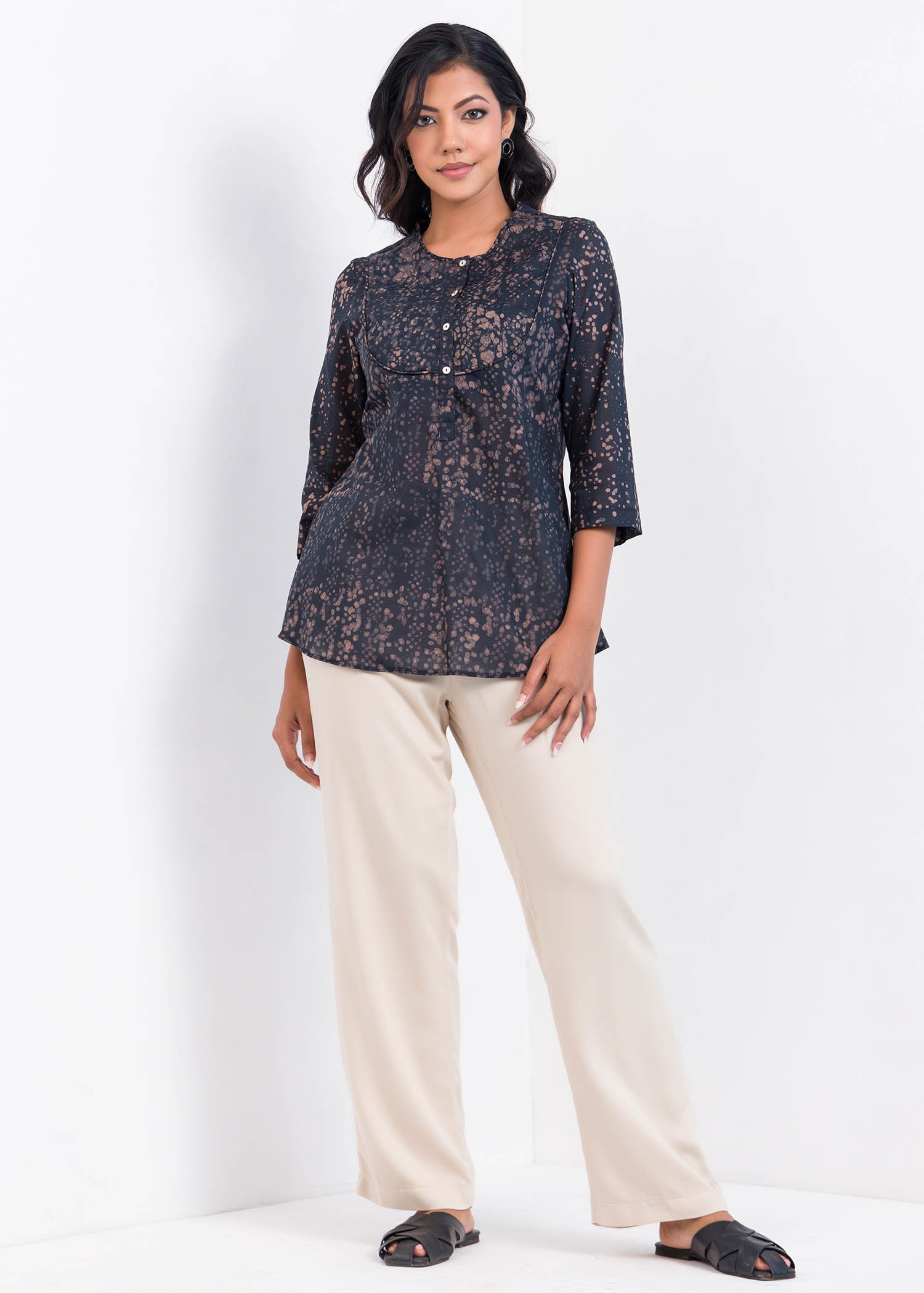 Batik dotted top