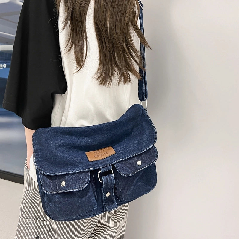 Women's Medium All Seasons Denim Classic Style Shoulder Bag