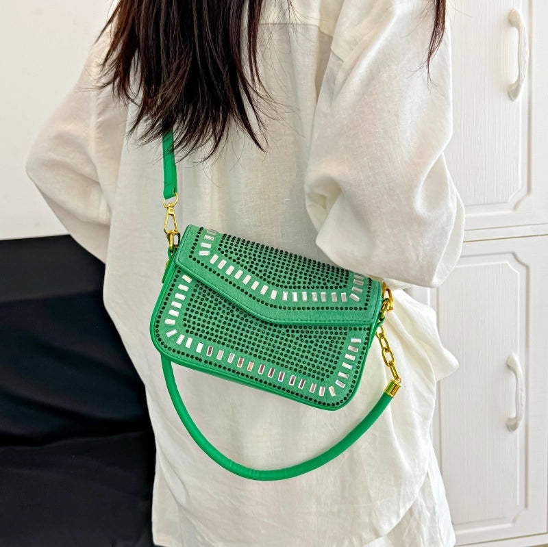 Women's Medium Pu Leather Solid Color Streetwear Lock Clasp Crossbody Bag