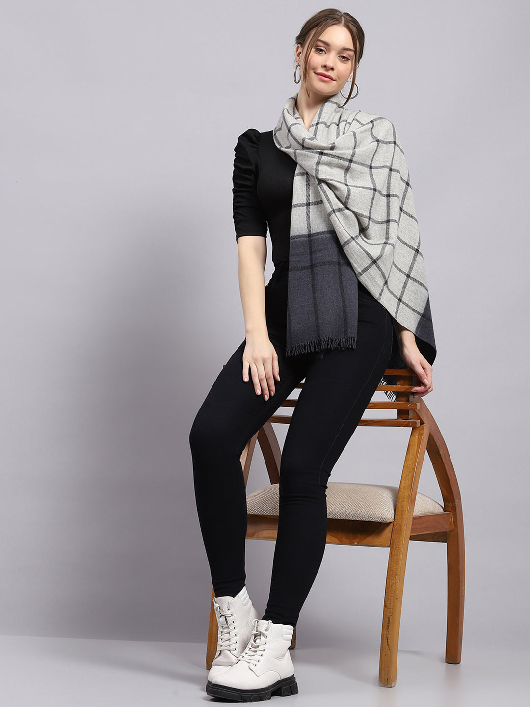 Women Grey Check Stole