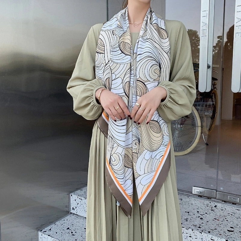Women's Elegant Minimalist Plant Polyester Silk Scarf