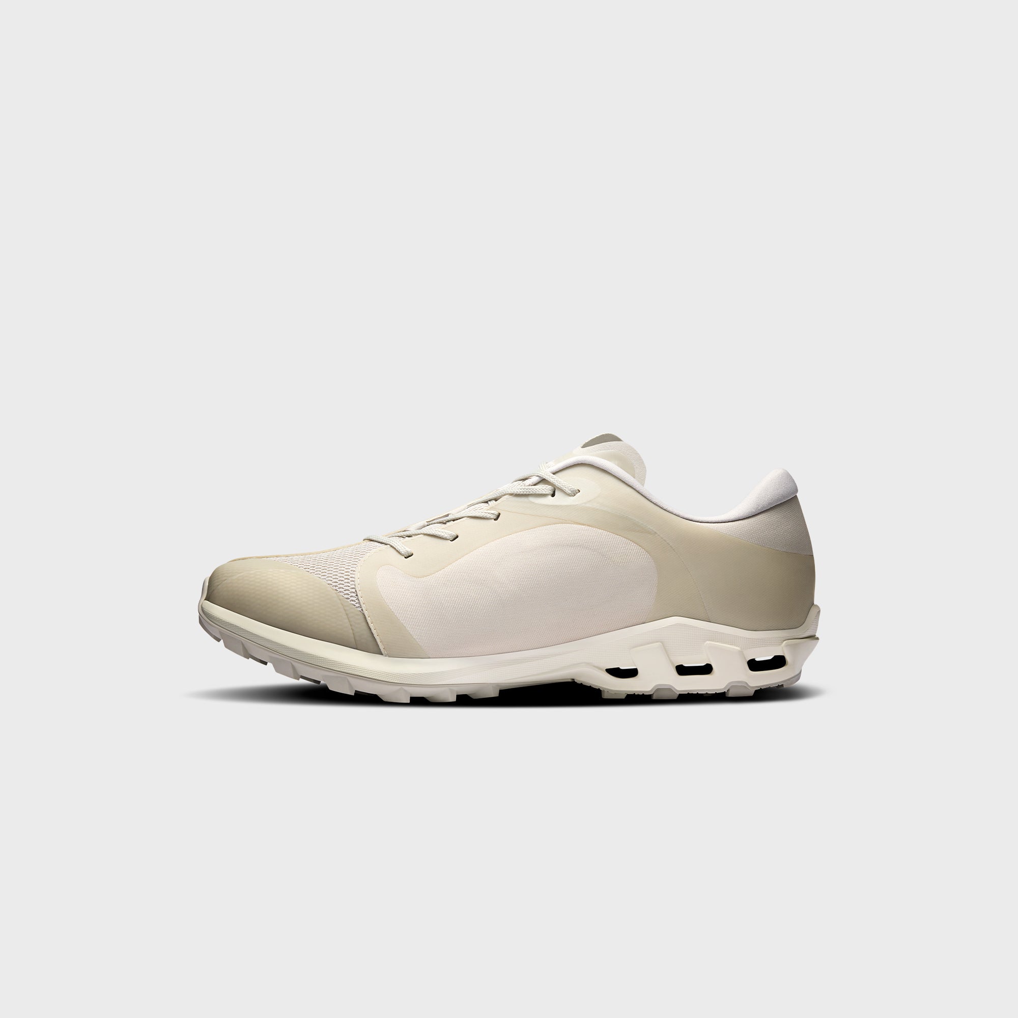 On Running x Post Archive Faction WMNS Cloudventure Peak - Ice / Moon