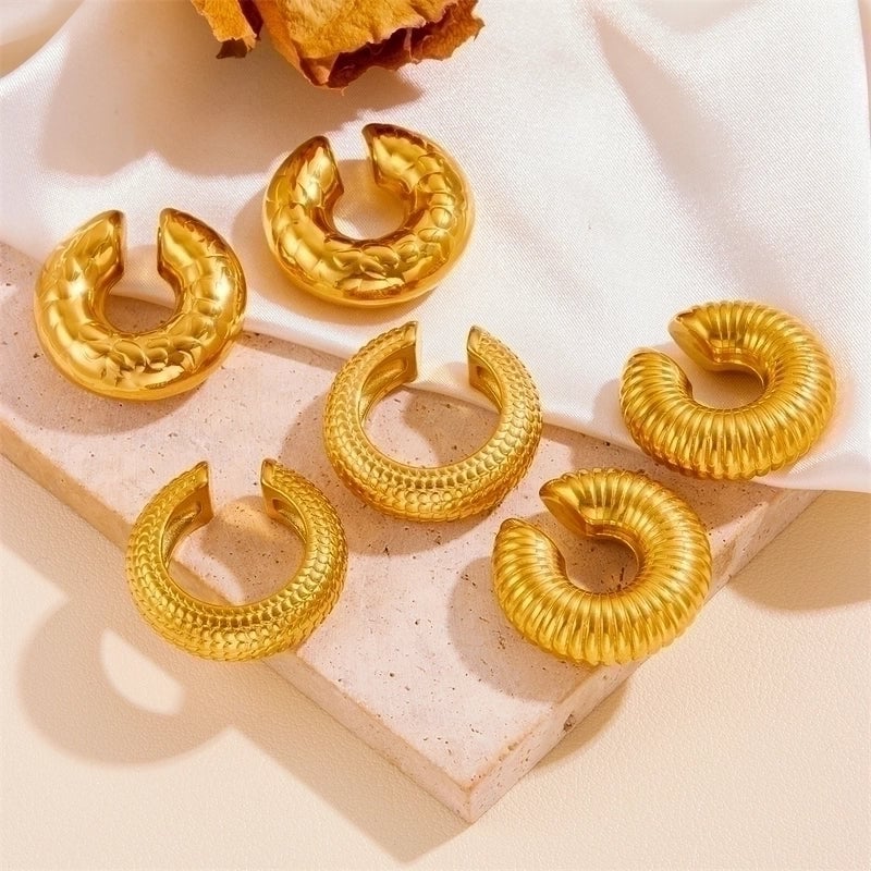 1 Pair Minimalist Classic Style C Shape U Shape Plating Titanium Steel Titanium Steel 18K Gold Plated Ear Cuffs