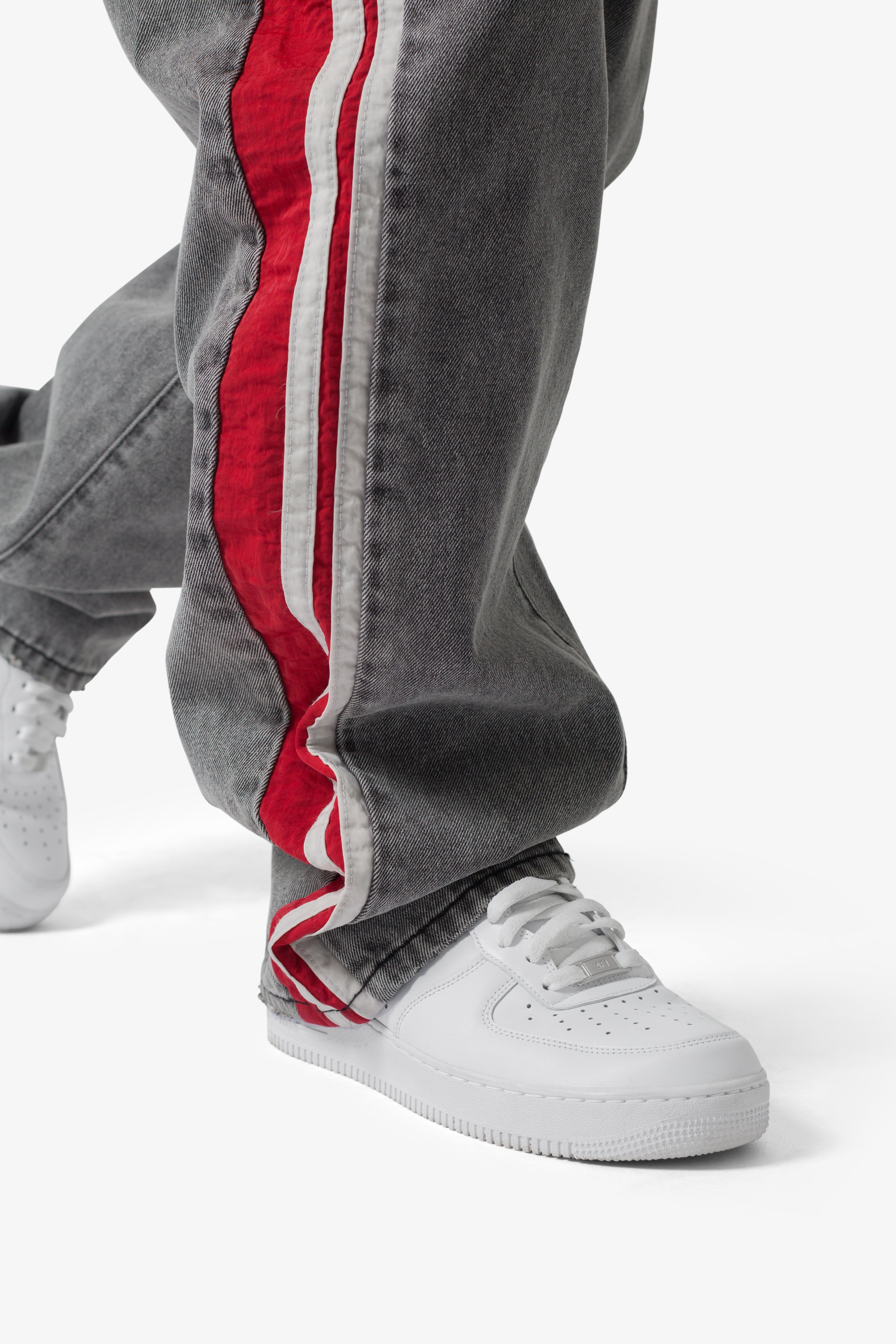 Ultra Baggy Stripe Denim - Black/Red