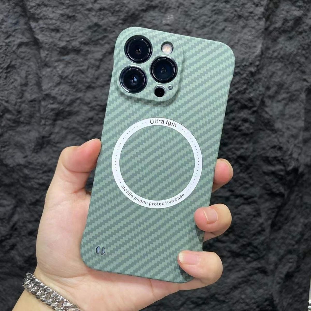 Carbon Fiber Texture Frameless For Magnetic charging iPhone Case