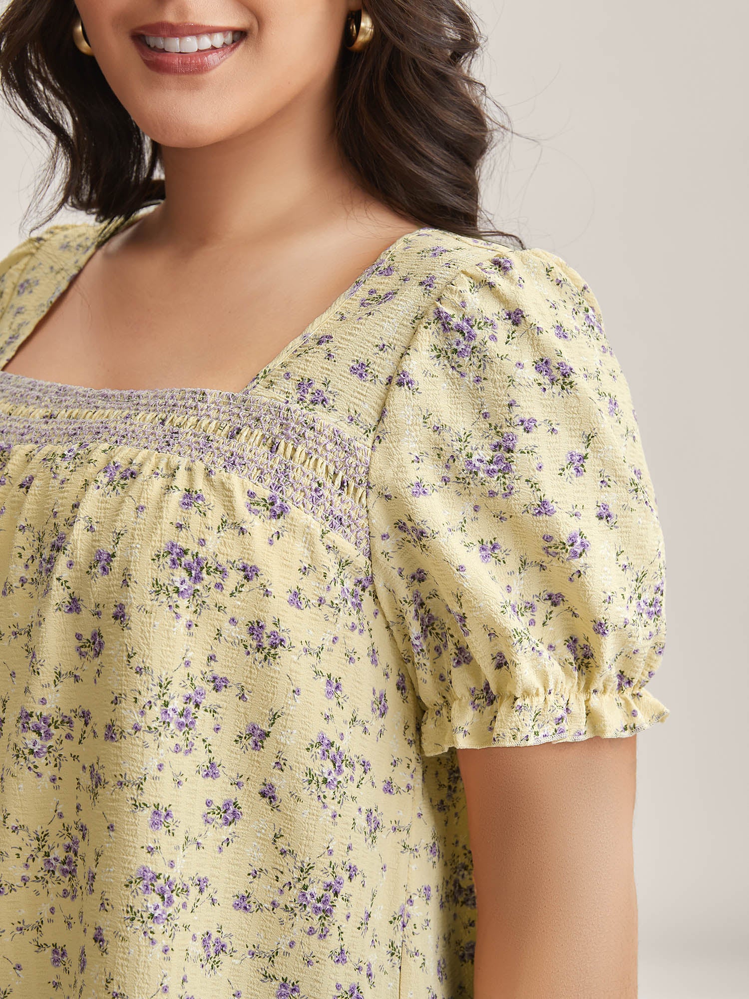 Floral Print Shirred Neck Color Contrast Blouse