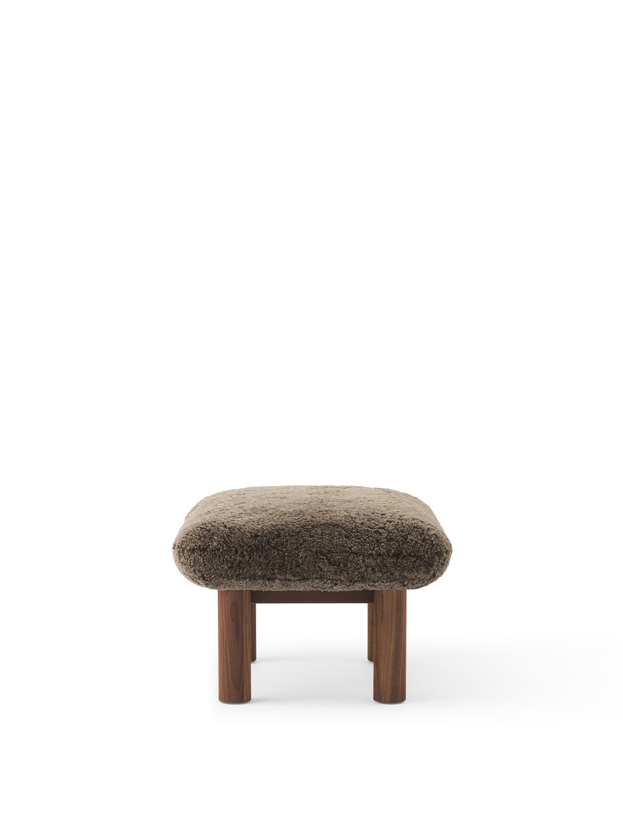 Brasilia Ottoman. Sheepskin