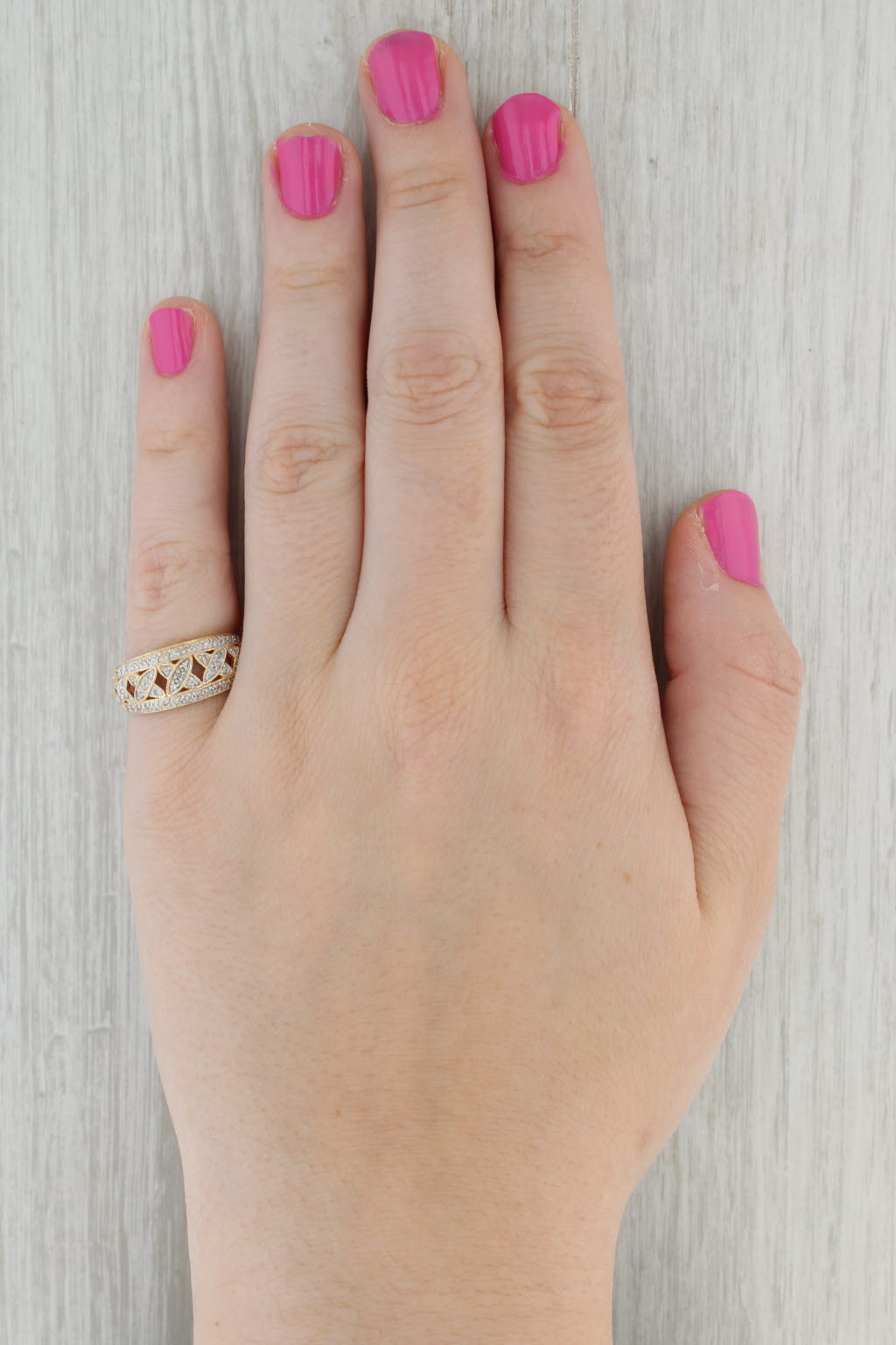0.12ctw Diamond Crosshatch Ring 14k Yellow Gold Size 7.25
