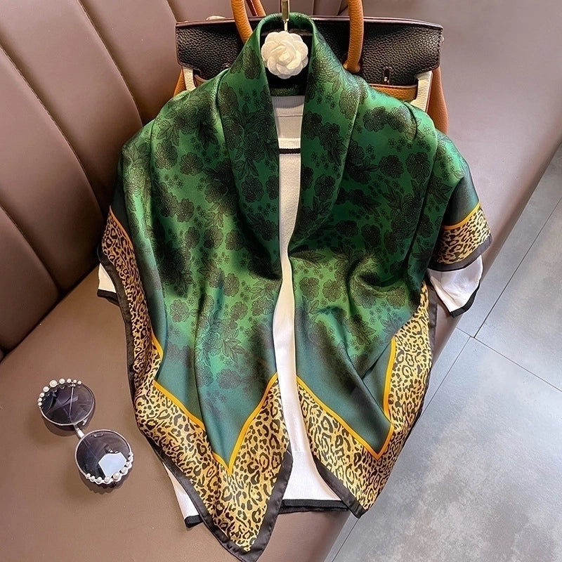 Women's Elegant Printing Satin Printing Silk Scarf