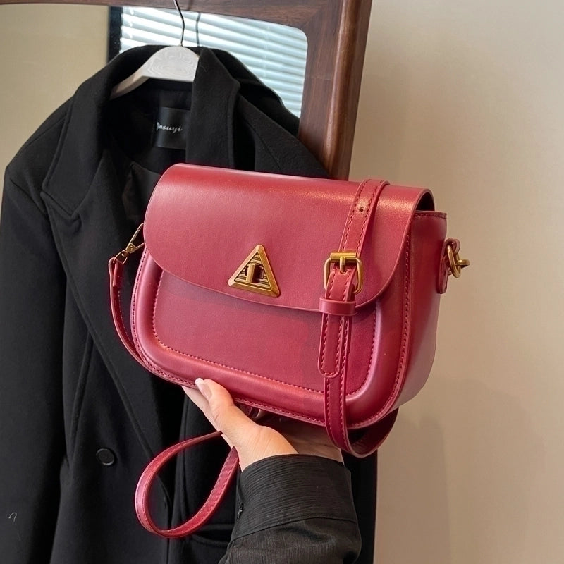 Women's Pu Leather Solid Color Streetwear Square Lock Clasp Shoulder Bag