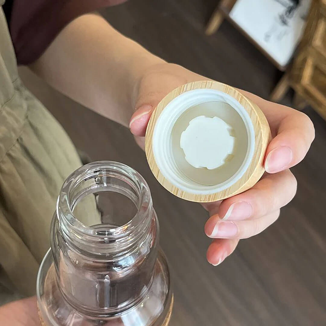 Temperature Resistant Wooden Glass Water Bottle