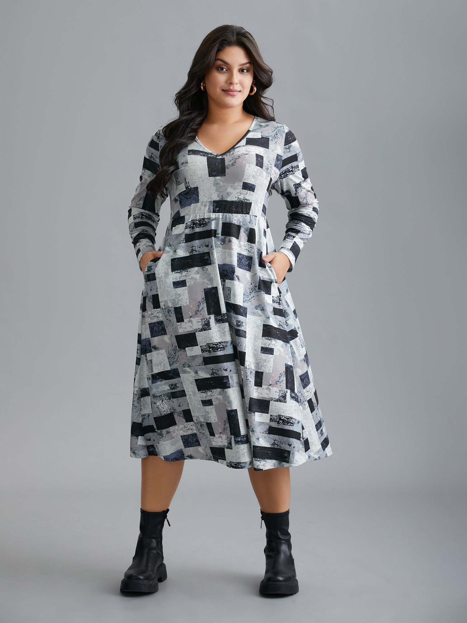 Colorblock Contrast V Neck Midi Dress