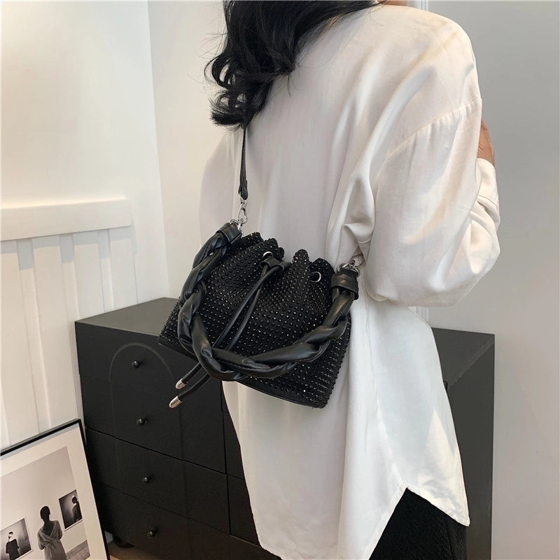Women's Medium Pu Leather Solid Color Streetwear Rhinestone String Bucket Bag