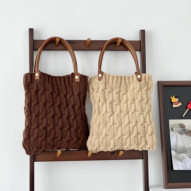 Women's Medium Knit Solid Color Streetwear Square Open Handbag