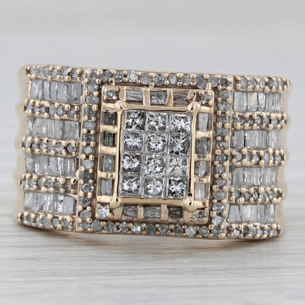0.93ctw Diamond Cluster Halo Ring 10k Yellow Gold Size 8
