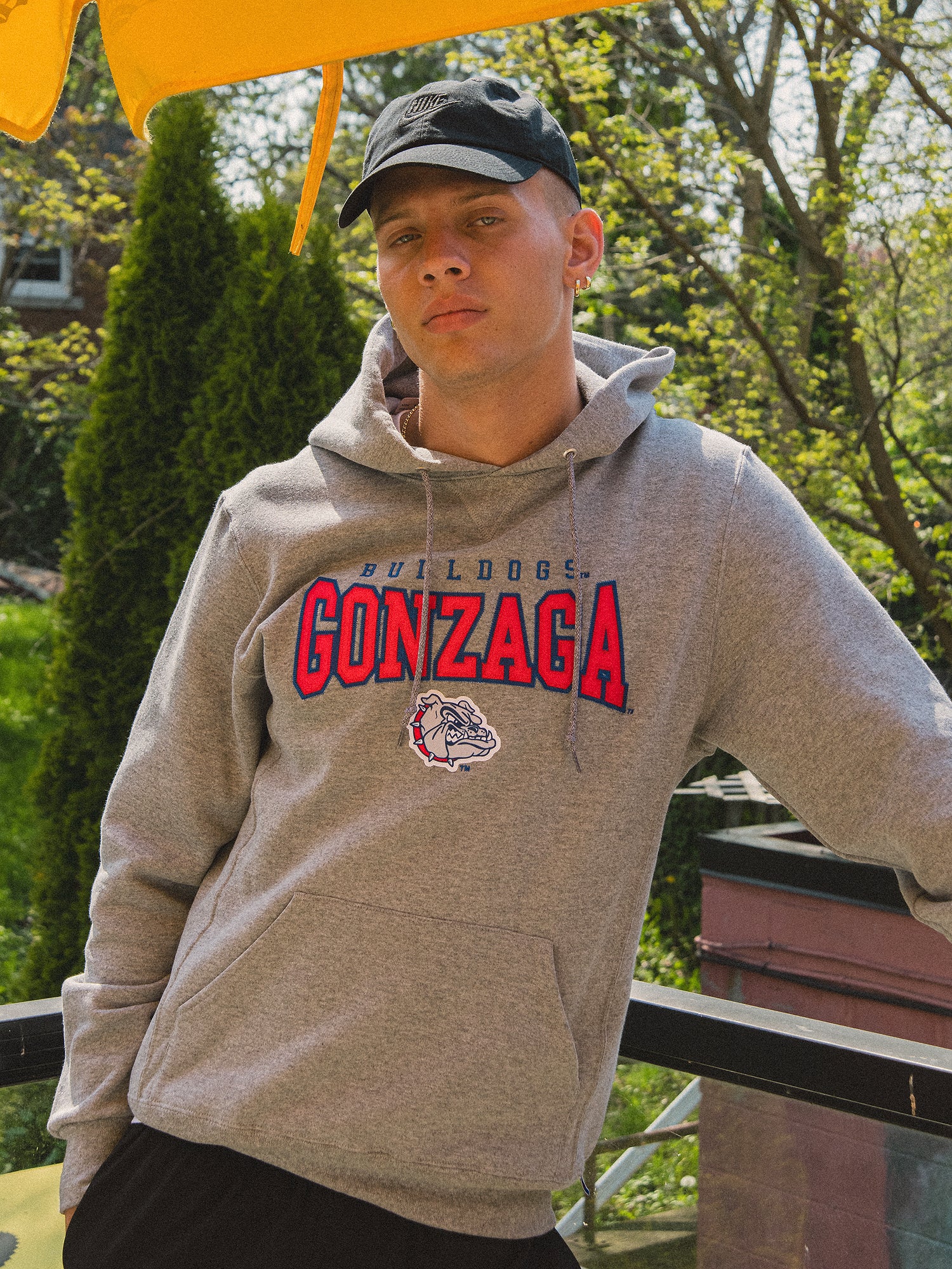 RUSSELL GONZAGA PULLOVER HOODIE