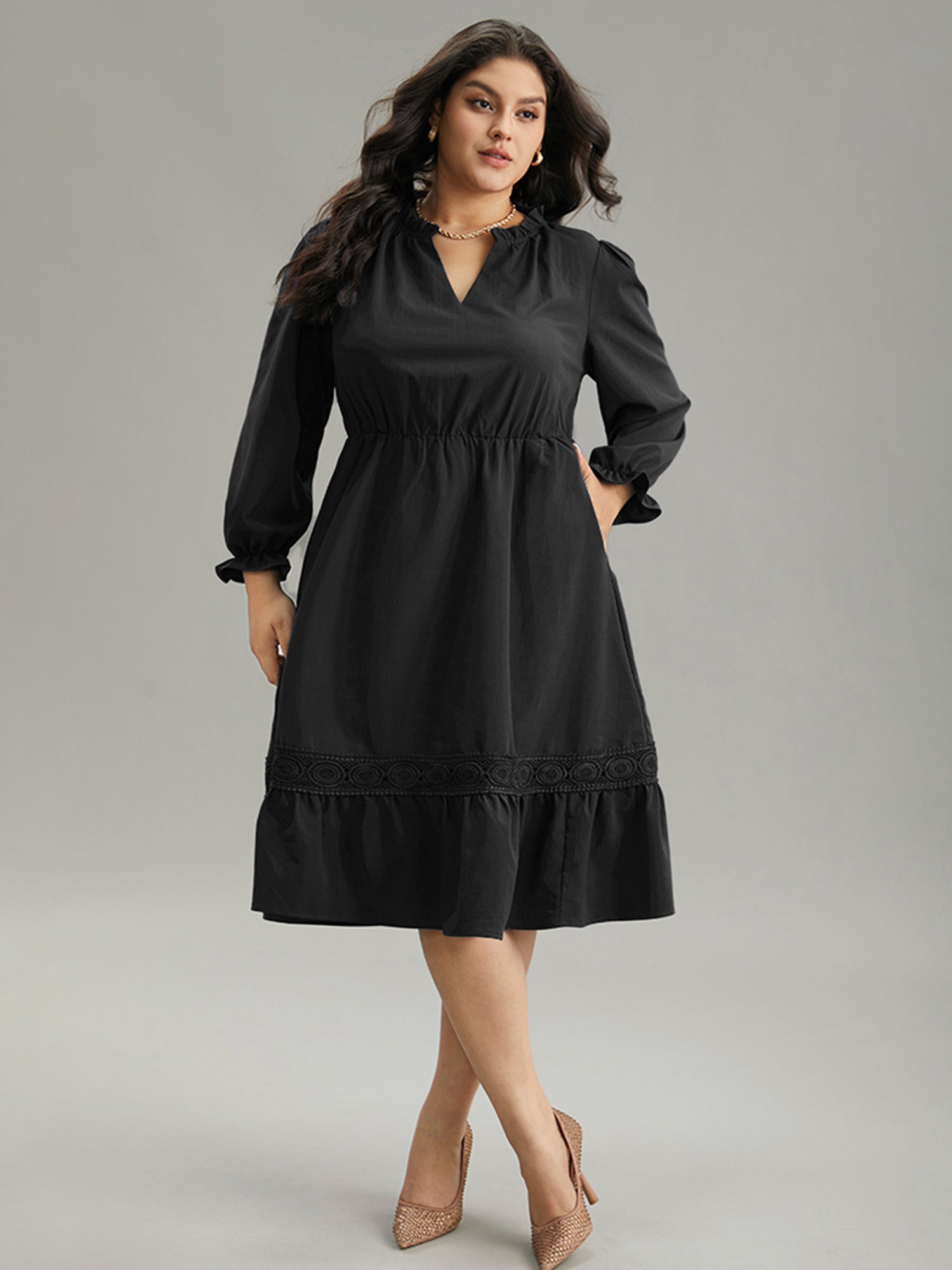 Solid Frill Trim Guipure Lace Flutter Sleeve Dress