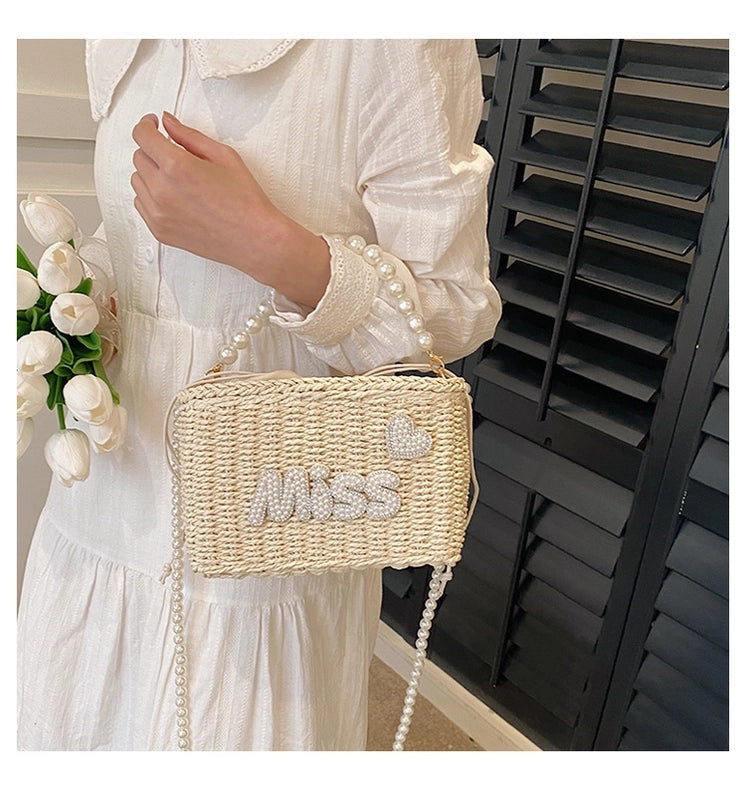 Women's Medium Straw Letter Solid Color Vacation Beach Beading Weave String Straw Bag