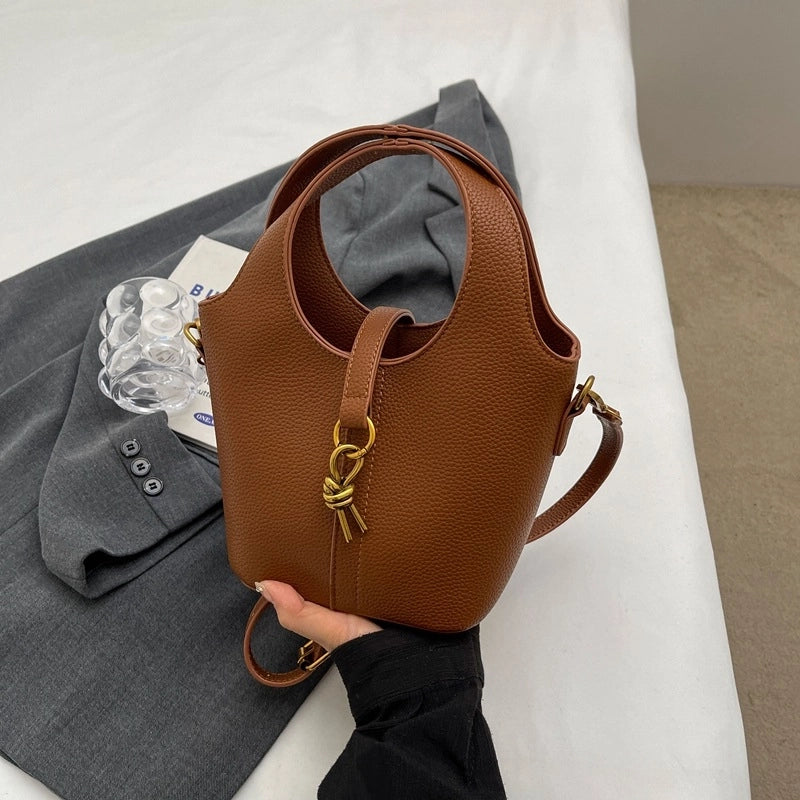 Women's Medium Pu Leather Solid Color Vintage Style Classic Style Bucket Zipper Bucket Bag